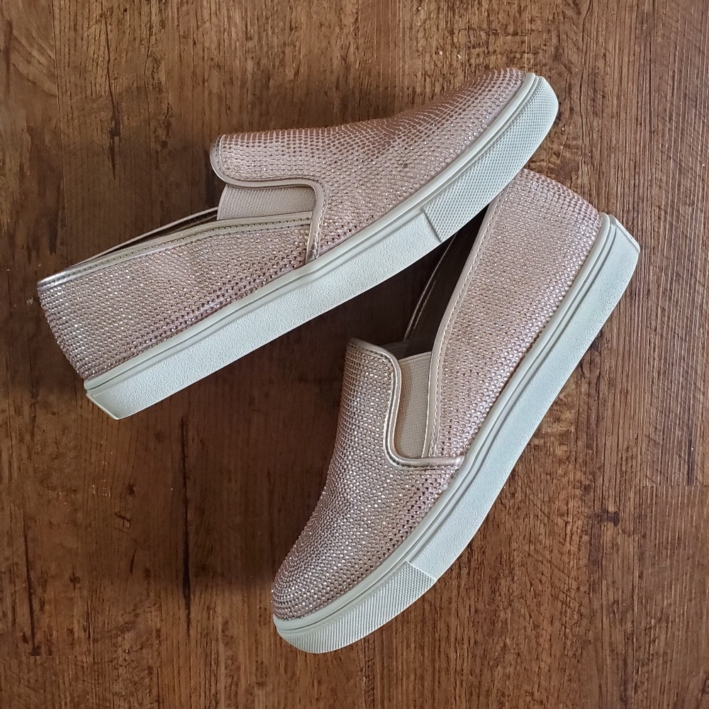 Steve Madden Slip-on Sneaker